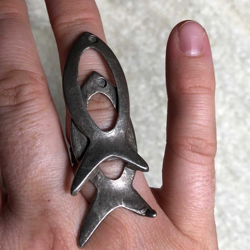 Vintage Fish Ring - Picture 2 of 5